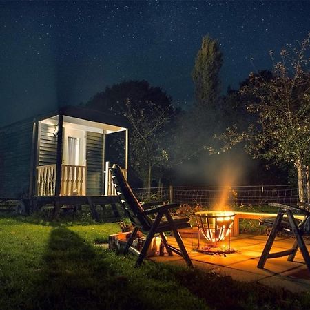 Pipowagen Elsebein Groningen Westerwolde Unieke Ligging Met Eigen Tuin En Vrij Uitzicht Over Veld Naar Natuurgebied Onstwedde Εξωτερικό φωτογραφία