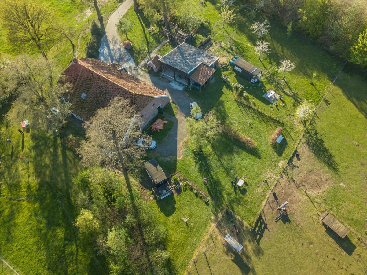 Pipowagen Elsebein Groningen Westerwolde Unieke Ligging Met Eigen Tuin En Vrij Uitzicht Over Veld Naar Natuurgebied Onstwedde Εξωτερικό φωτογραφία